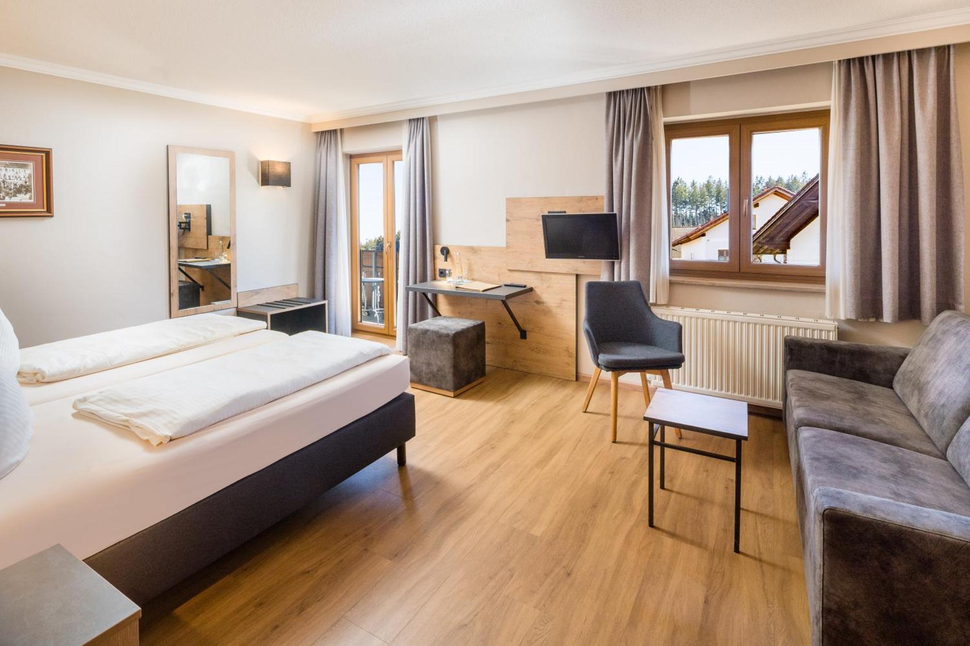 Hotel-gasthof Huber Ebersberg