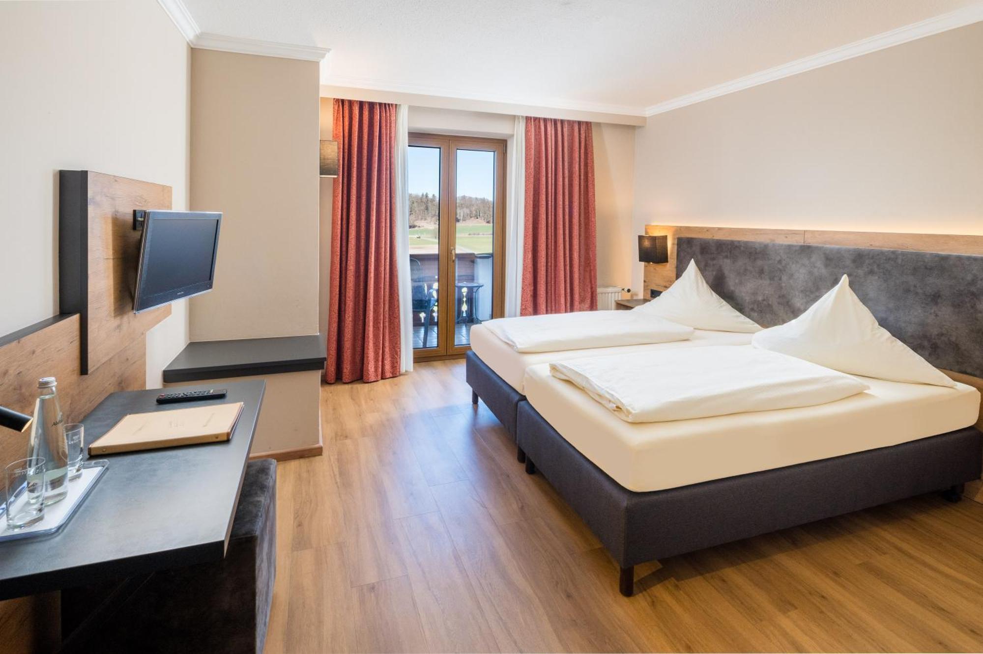 Hotel-gasthof Huber 3* Ebersberg